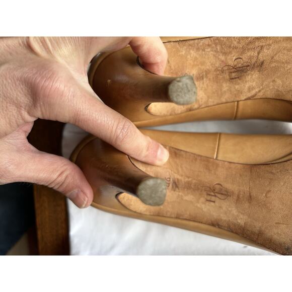 Cole Haan Tan Nude Camel Women’s Heels Size 9 Medium 3” Heel - Picture 5 of 5